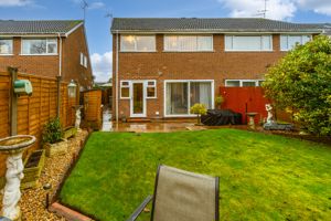 REAR GARDEN- click for photo gallery